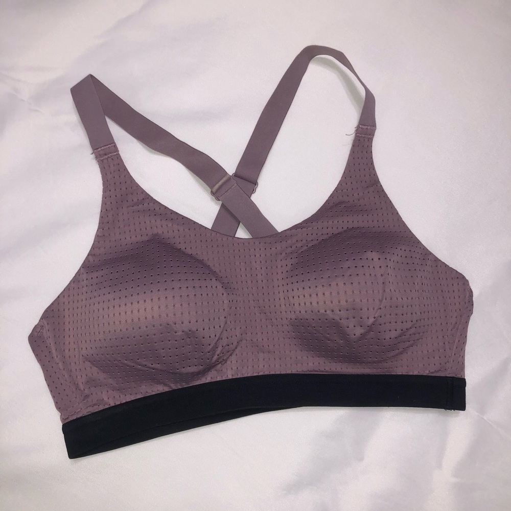 Victoria’s Secret Lightweight Sportsbra